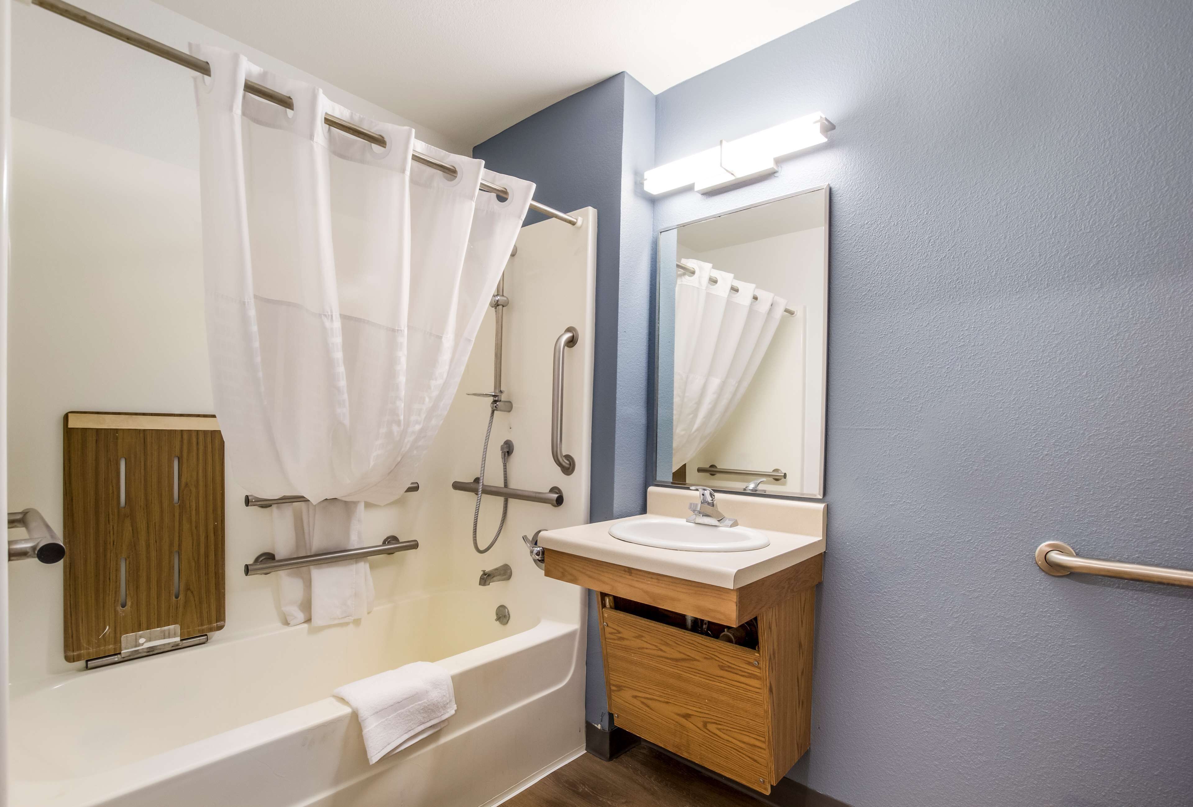 Extended Stay America Select Suites Indianapolis Lawrence
