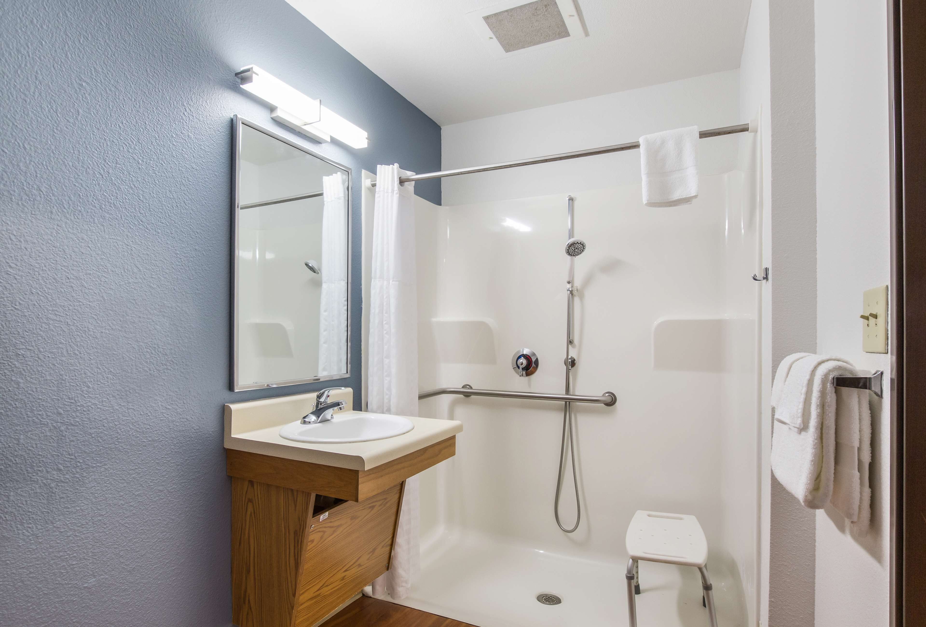 Extended Stay America Select Suites Indianapolis Lawrence