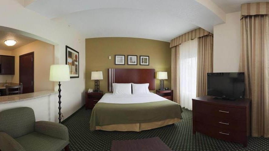 Holiday Inn Express Indianapolis - East
