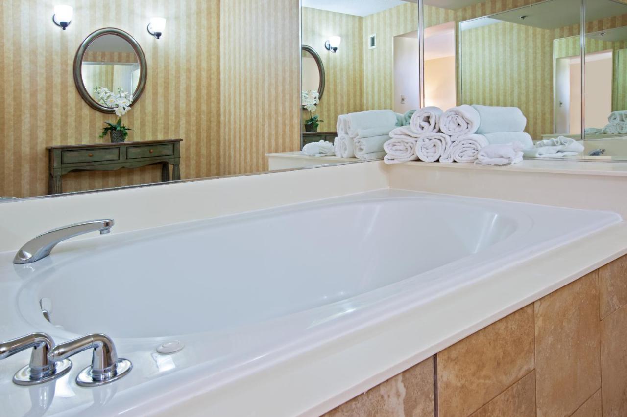 Holiday Inn Express Indianapolis South