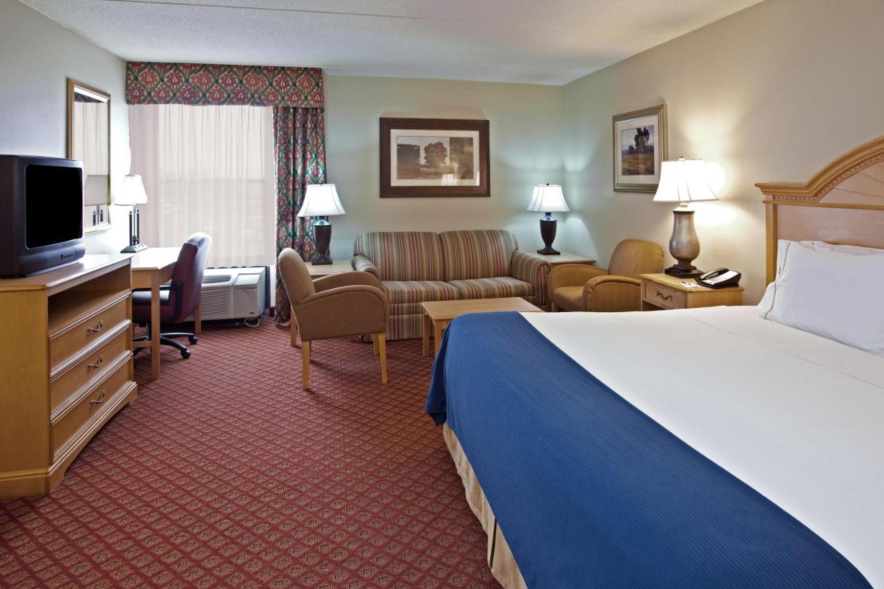 Holiday Inn Express Indianapolis South