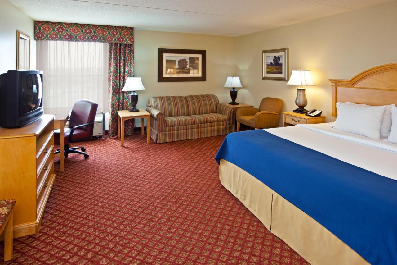 Holiday Inn Express Indianapolis South