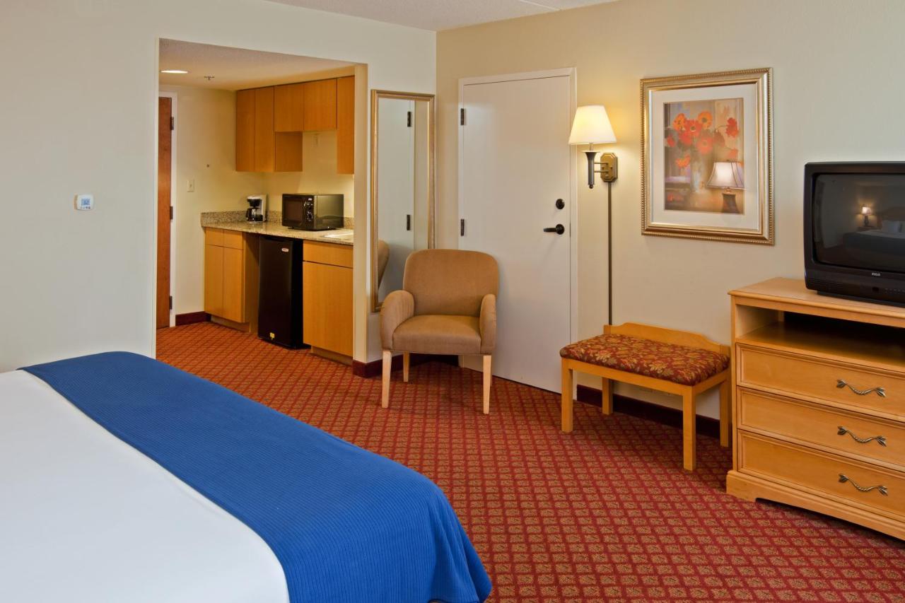 Holiday Inn Express Indianapolis South