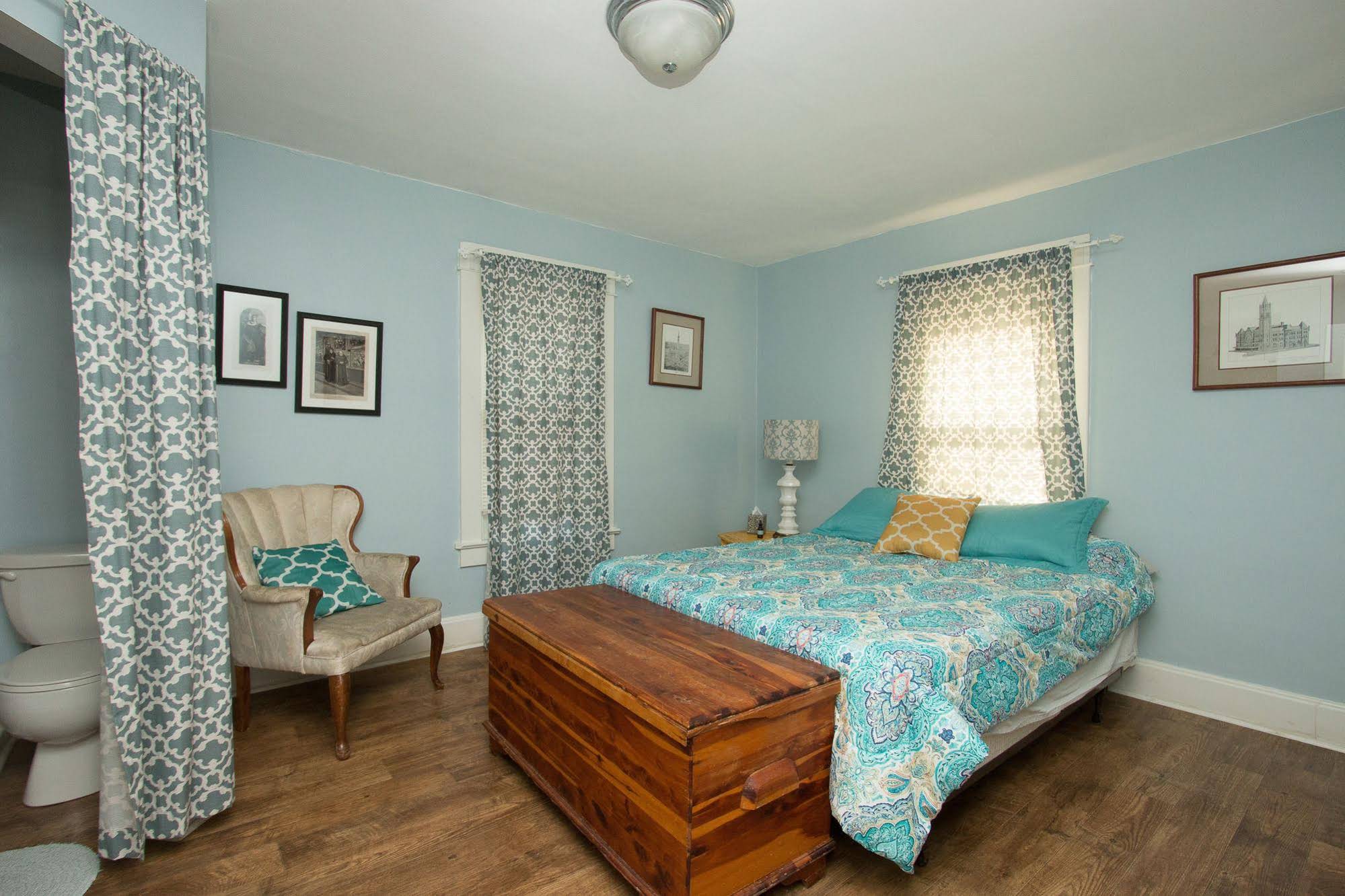 Indy Hostel