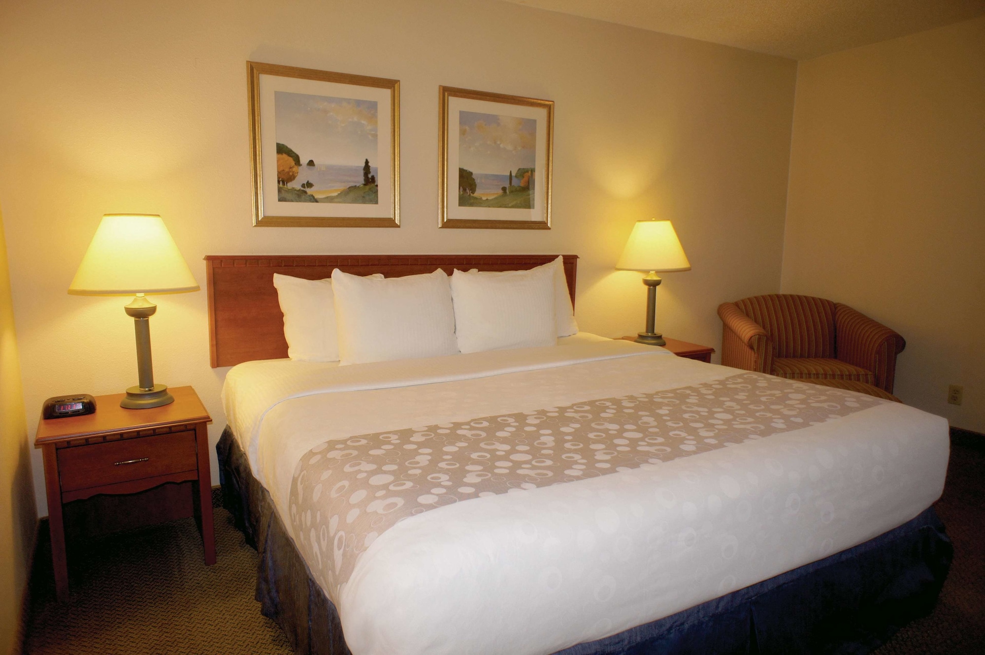 La Quinta Inn by Wyndham Indianapolis Airport Executive Dr
