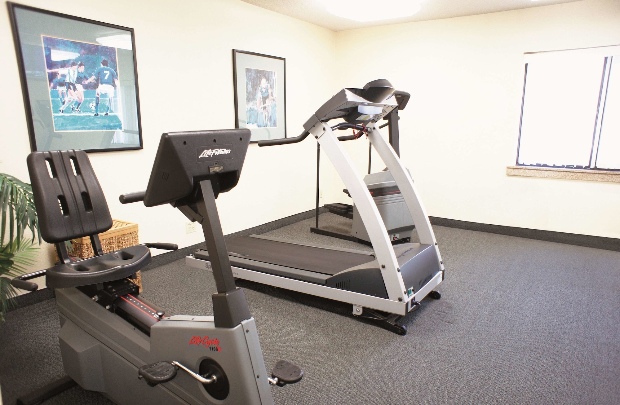 La Quinta Inn by Wyndham Indianapolis Airport Executive Dr