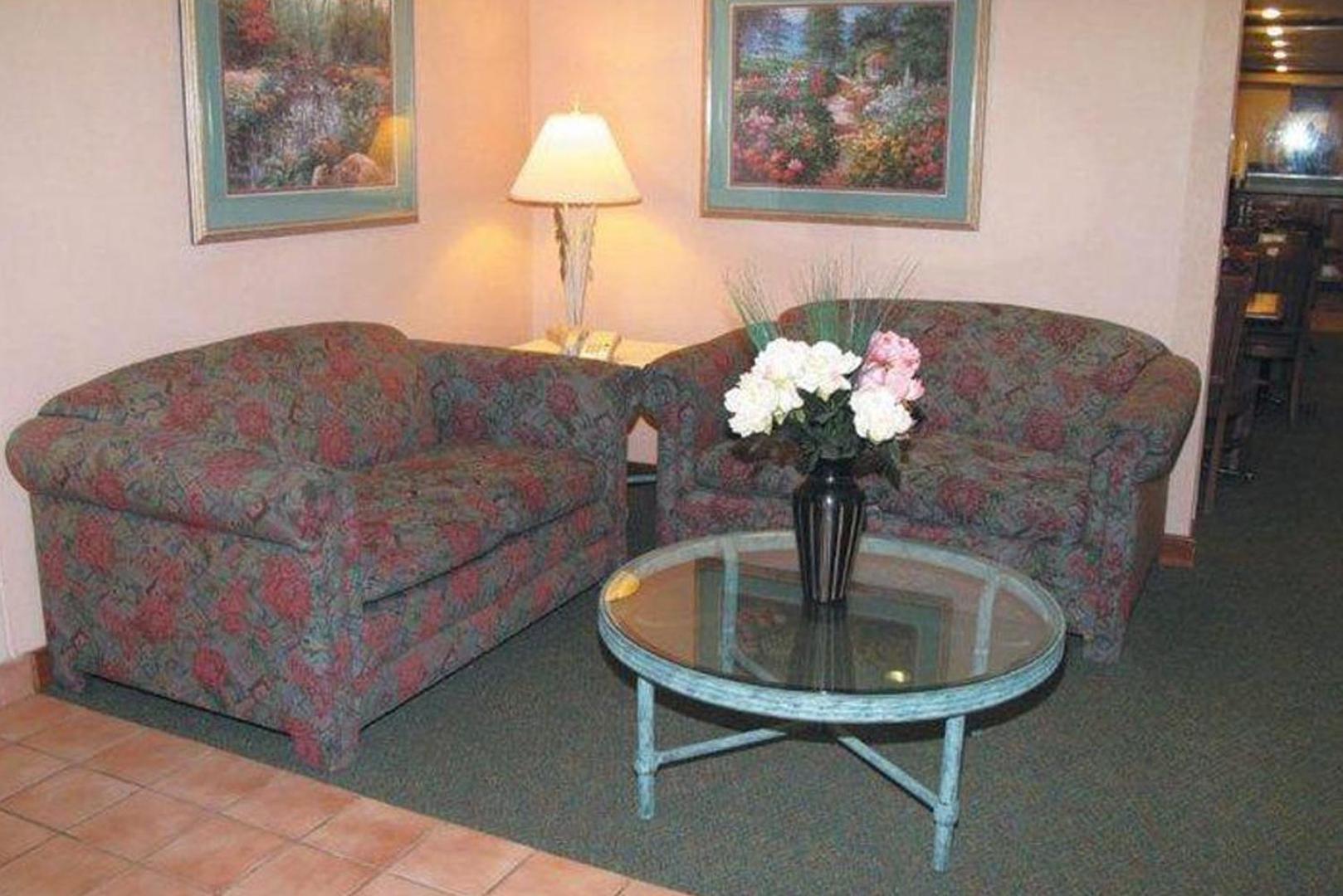Norwood Inn & Suites Indianapolis