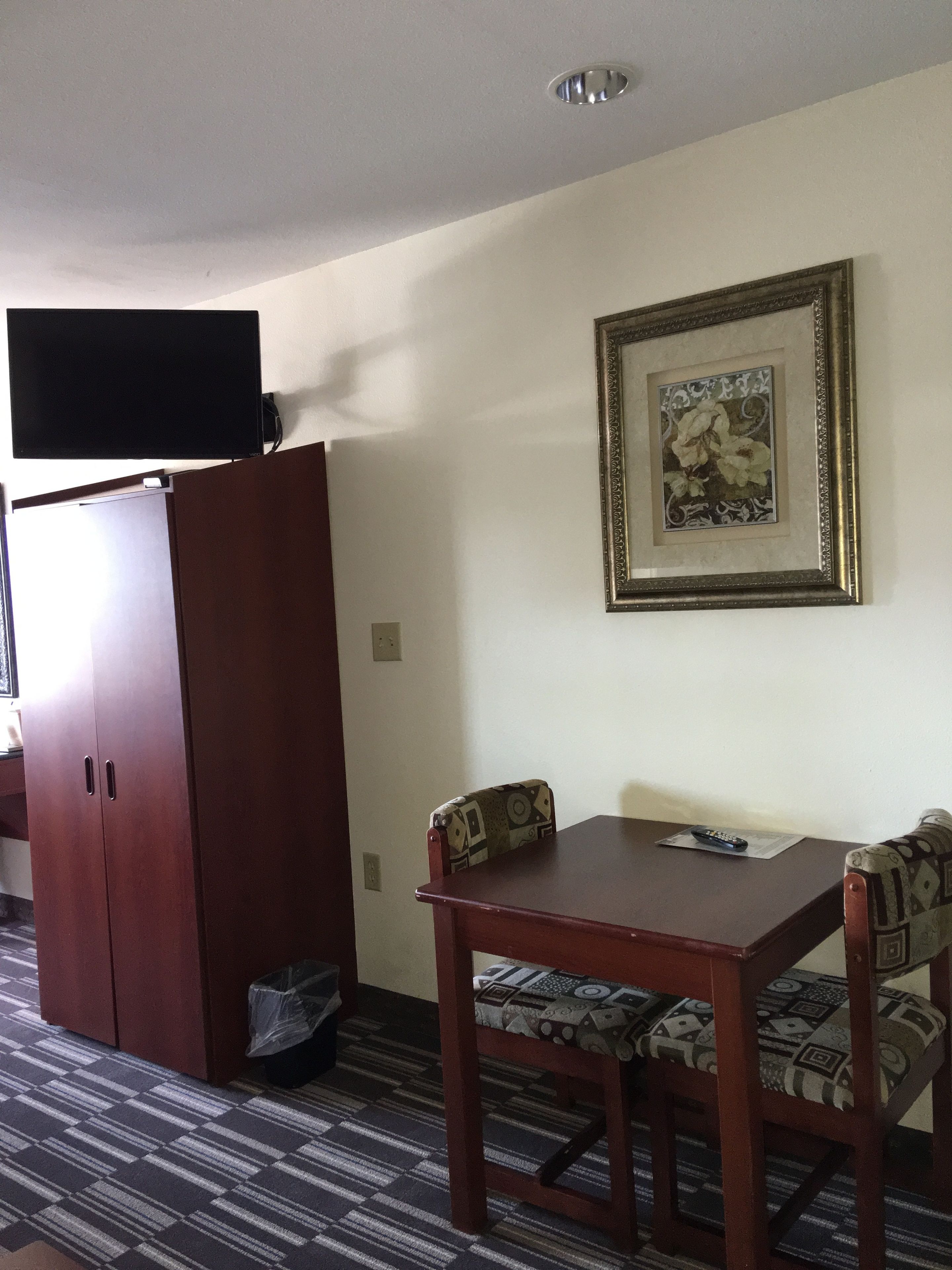 Microtel Inn & Suites by Wyndham Indianapolis Airport
