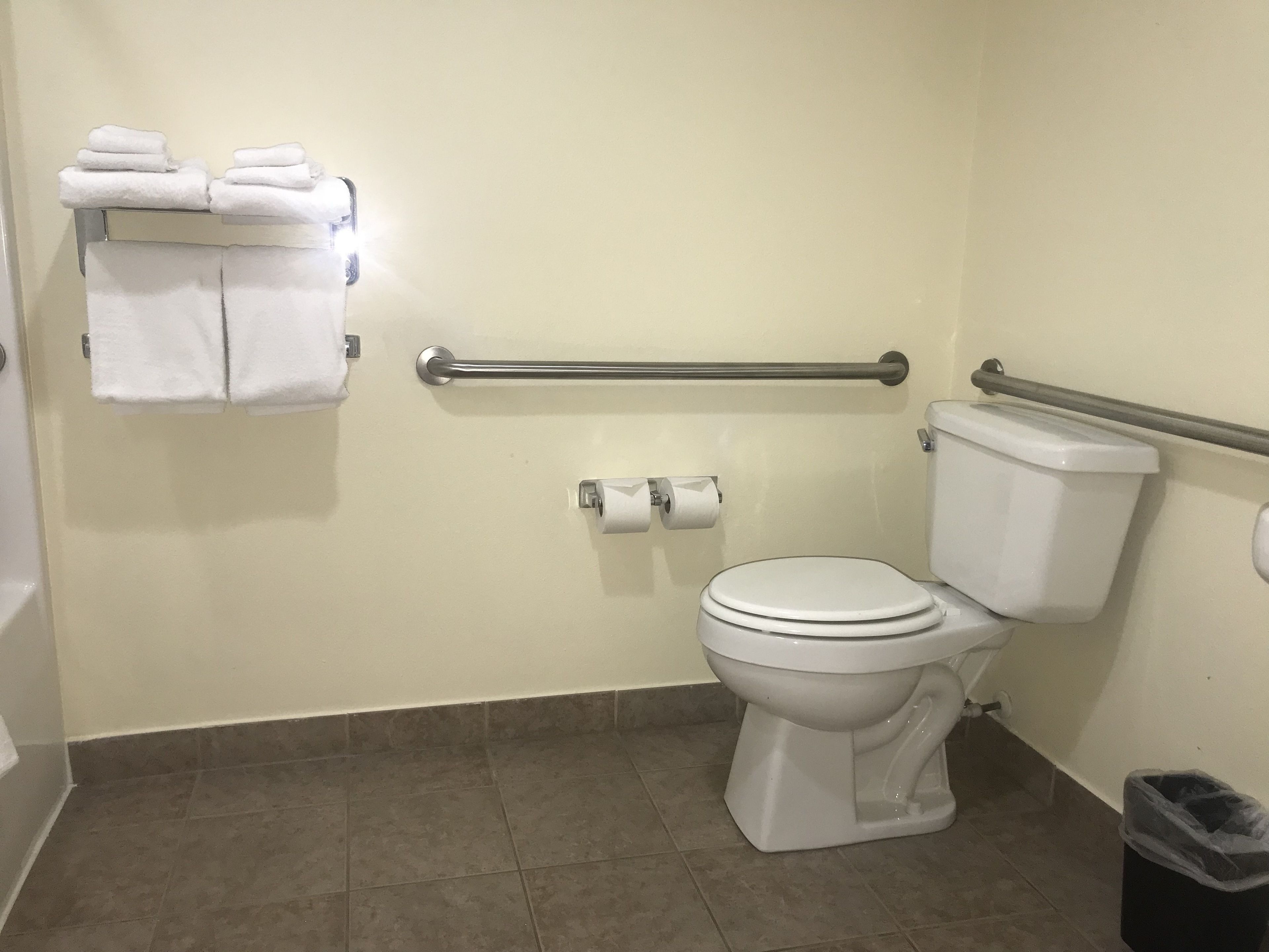Microtel Inn & Suites by Wyndham Indianapolis Airport