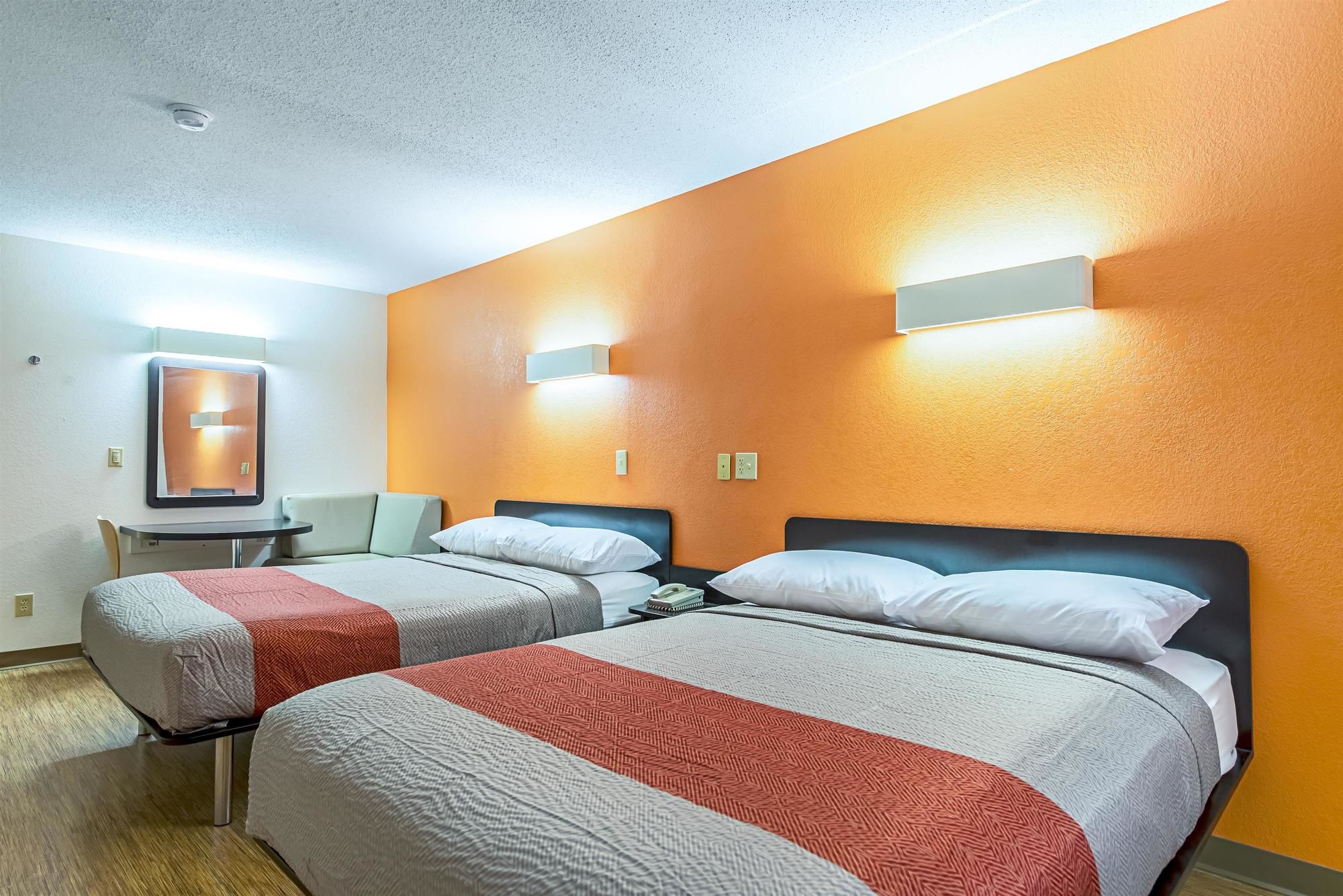 Motel 6 Indianapolis