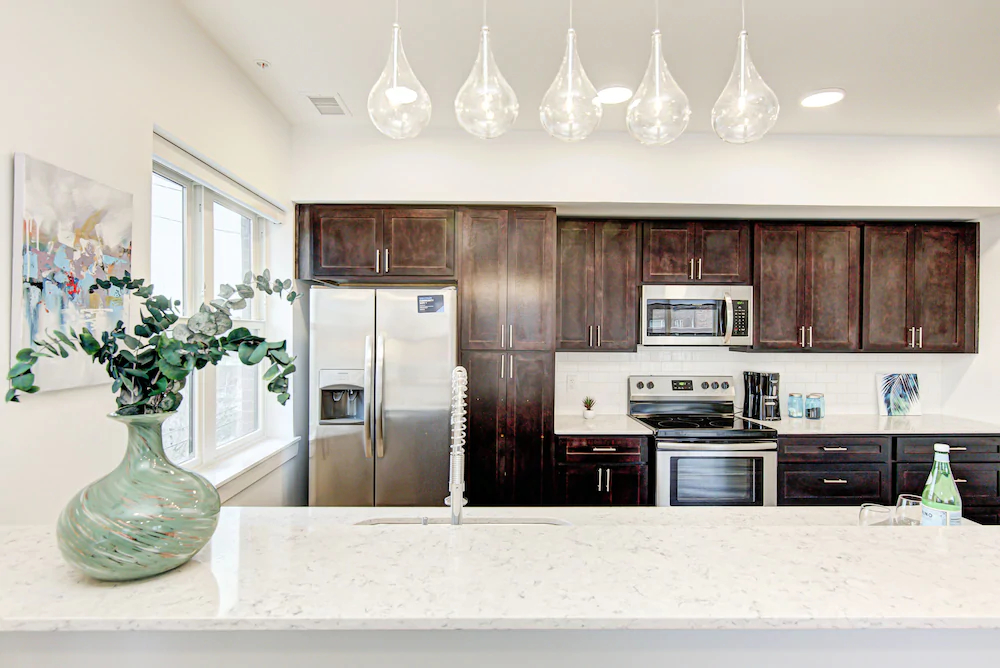 Renaissance Place Condos by Barsala