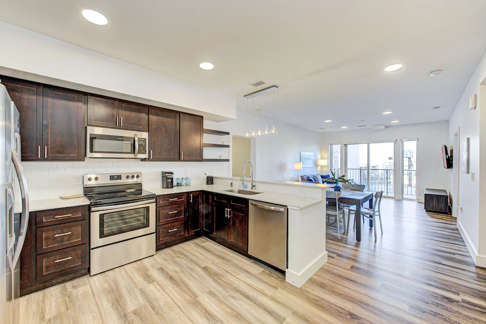 Renaissance Place Condos by Barsala
