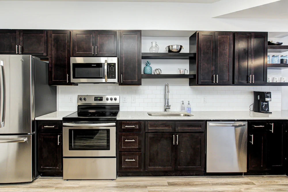 Renaissance Place Condos by Barsala
