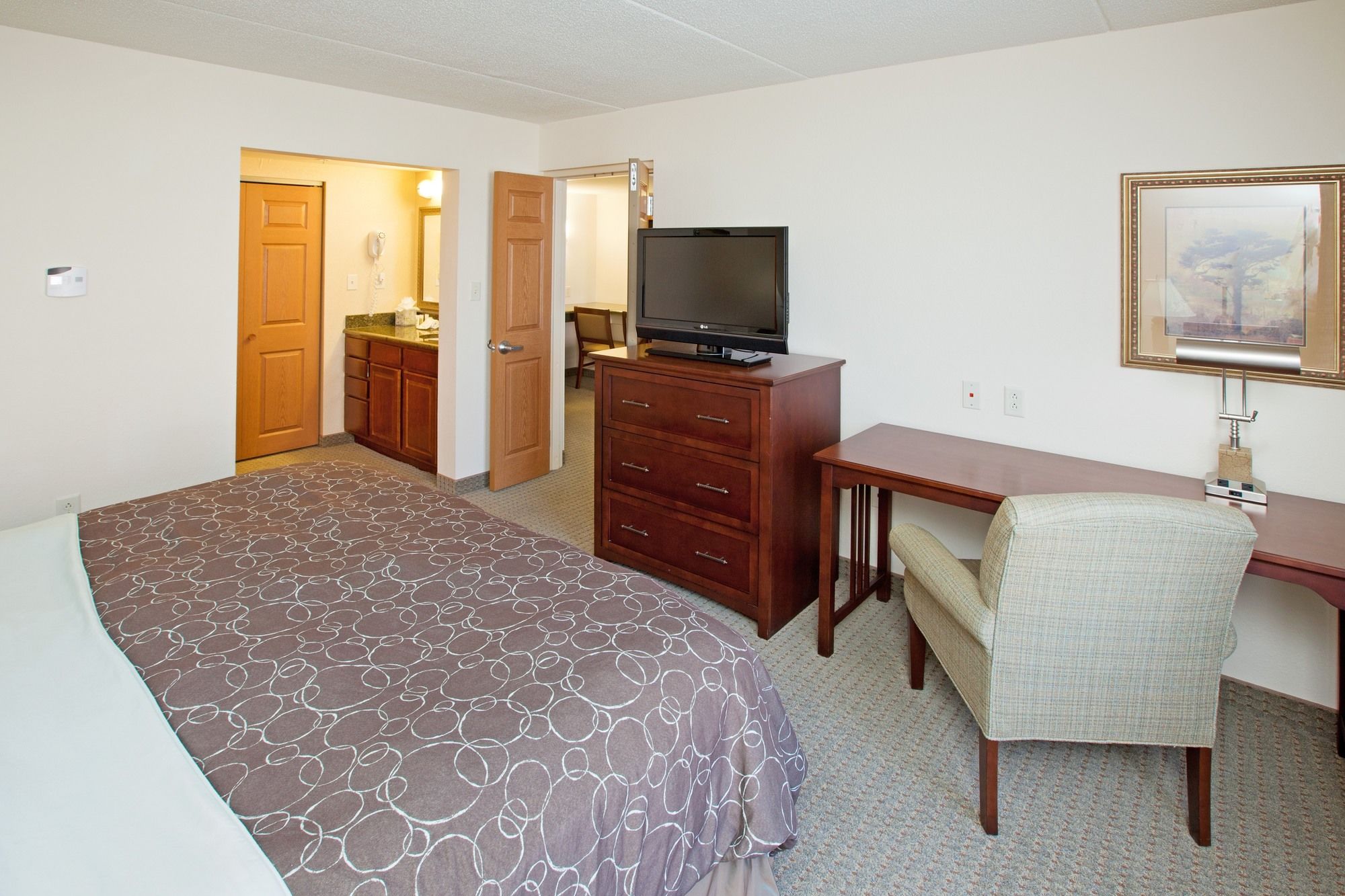 Staybridge Suites Indianapolis Downtown - Convention Center