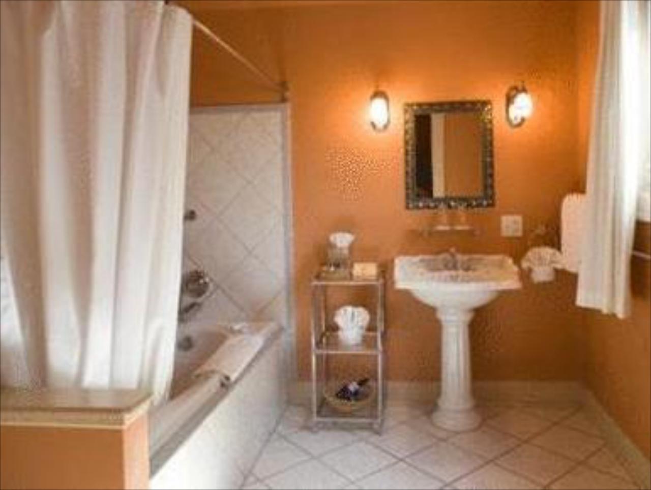 The Villa Inn