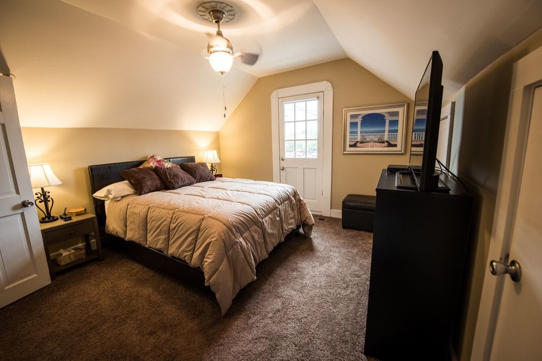 Villa on Meridian - Carriage House