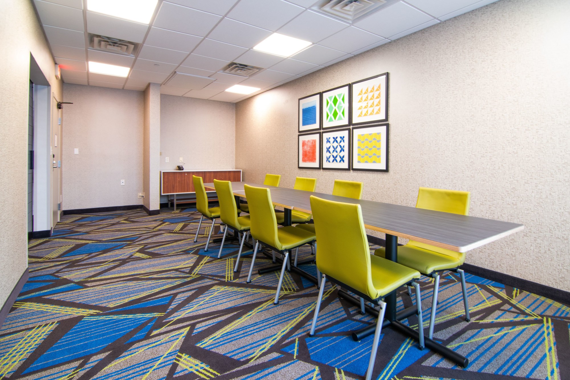 Holiday Inn Express & Suites Indianapolis Northwest