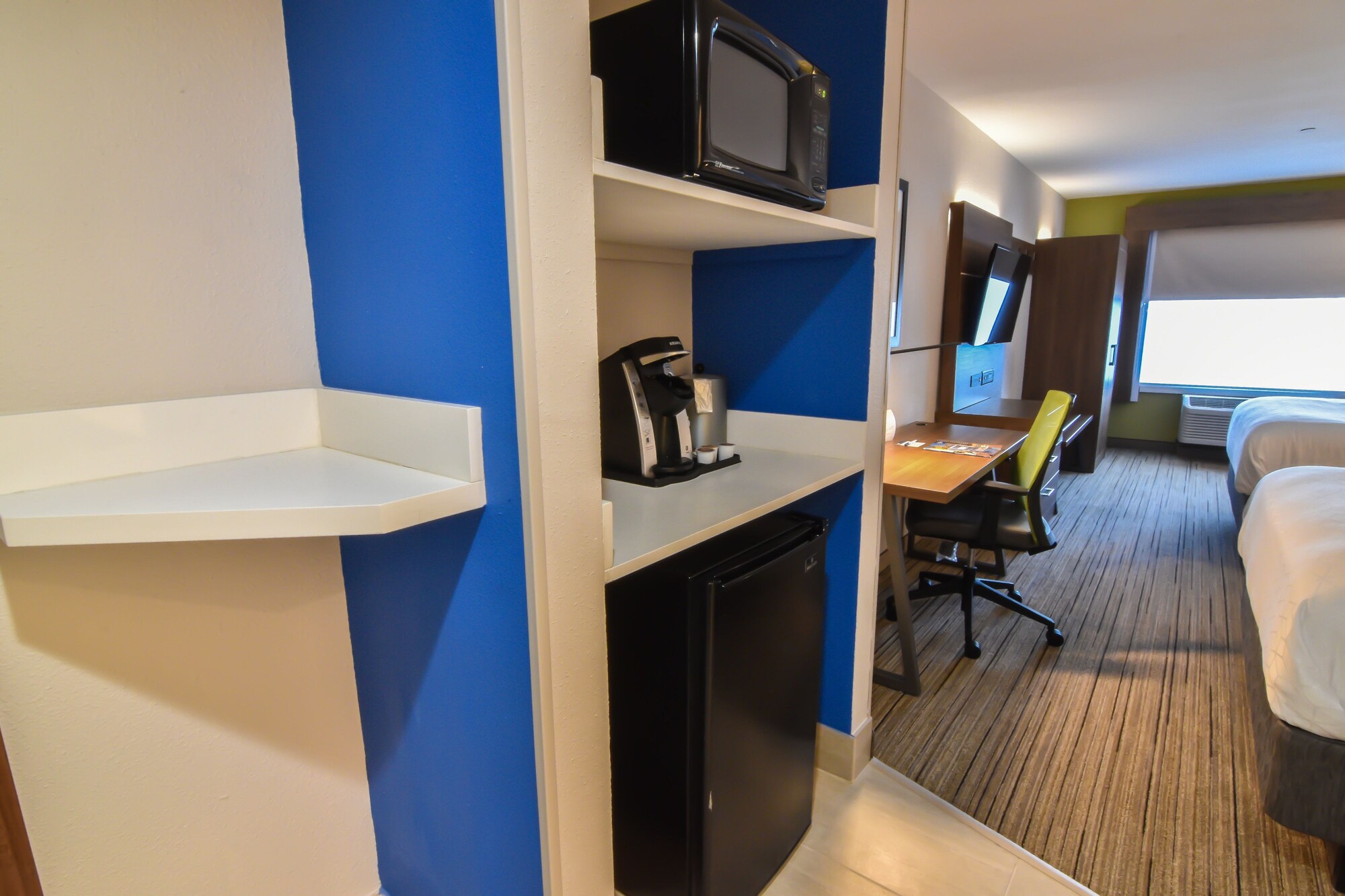 Holiday Inn Express & Suites Indianapolis Northwest