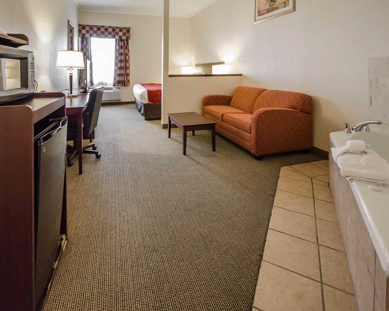 Quality Suites Jeffersonville