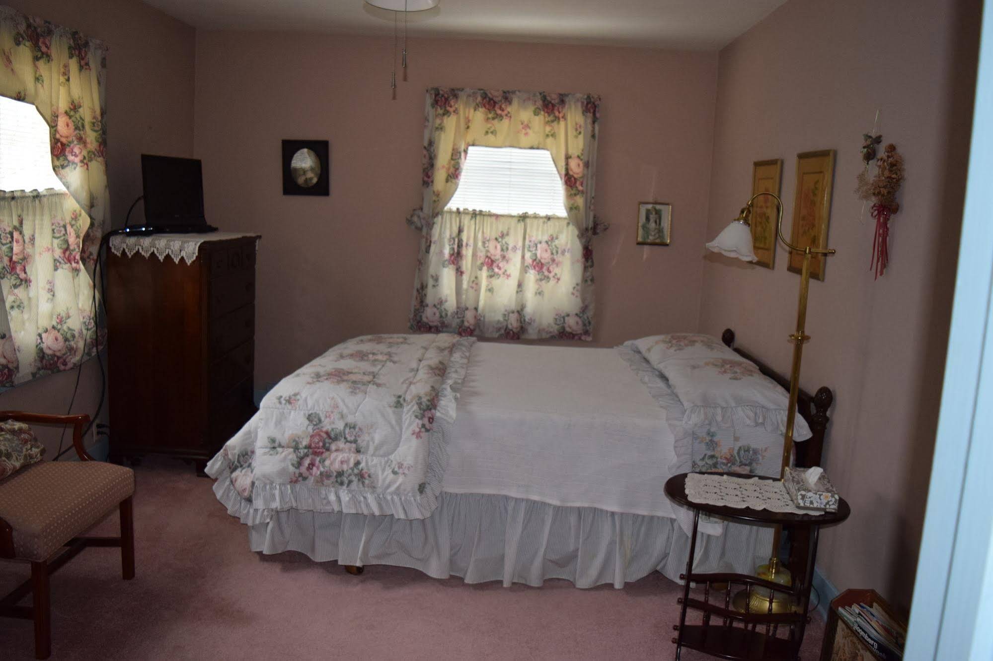 Pheasant Country Inn Bed & Breakfast