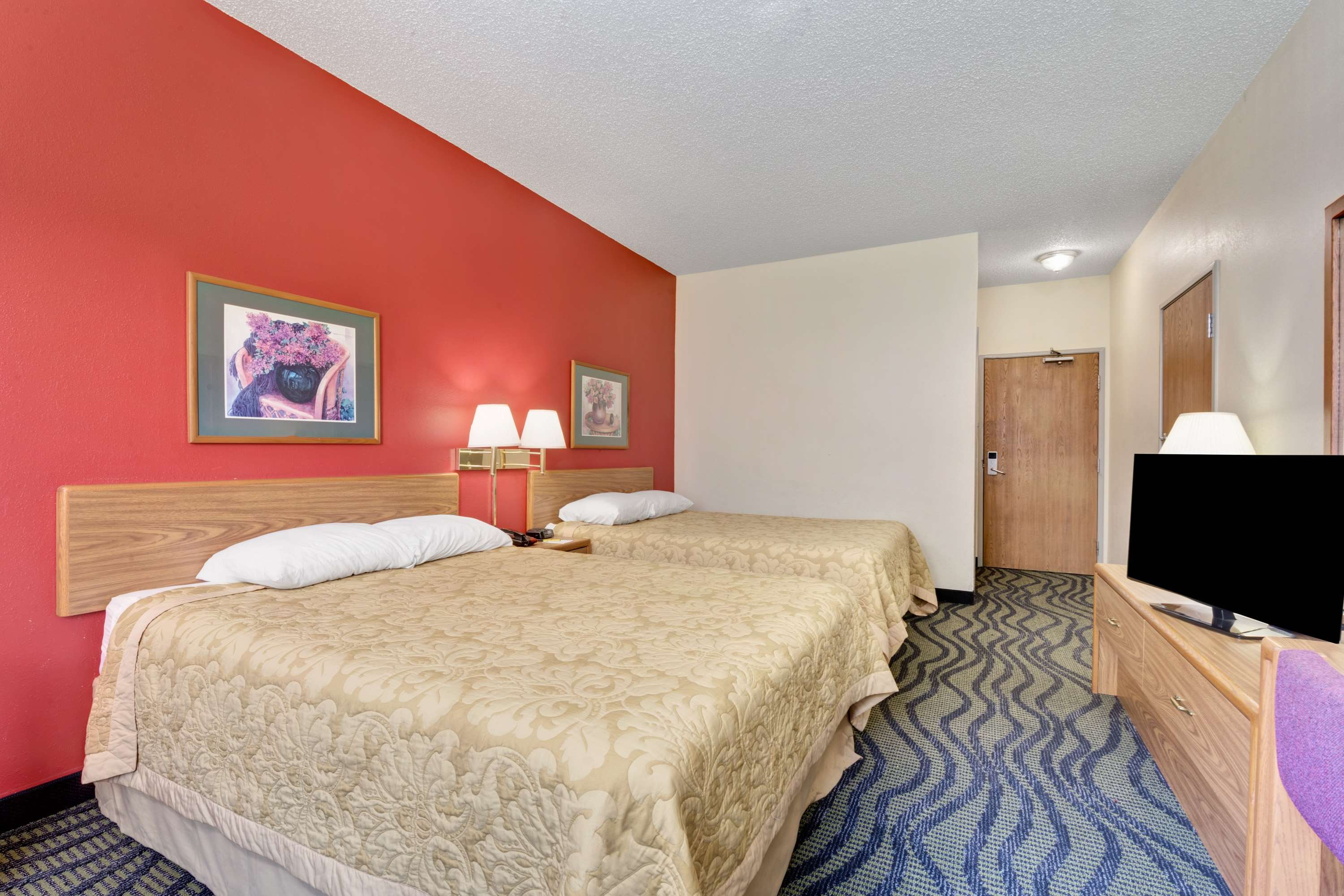Super 8 by Wyndham Kokomo