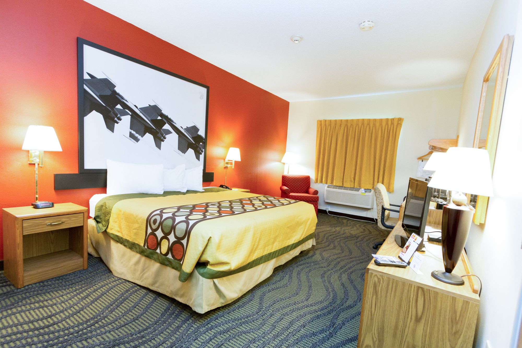 Super 8 by Wyndham Kokomo