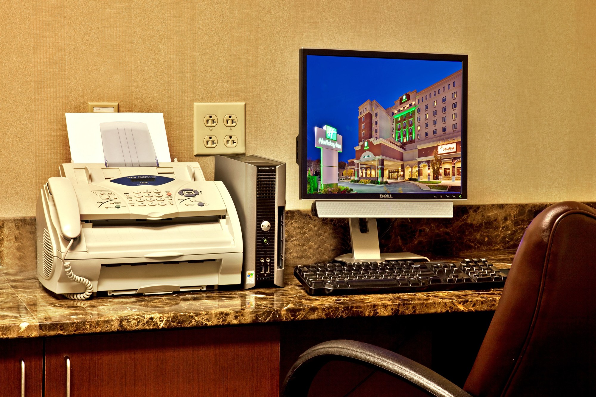 Holiday Inn Select Lafayette-City Centre