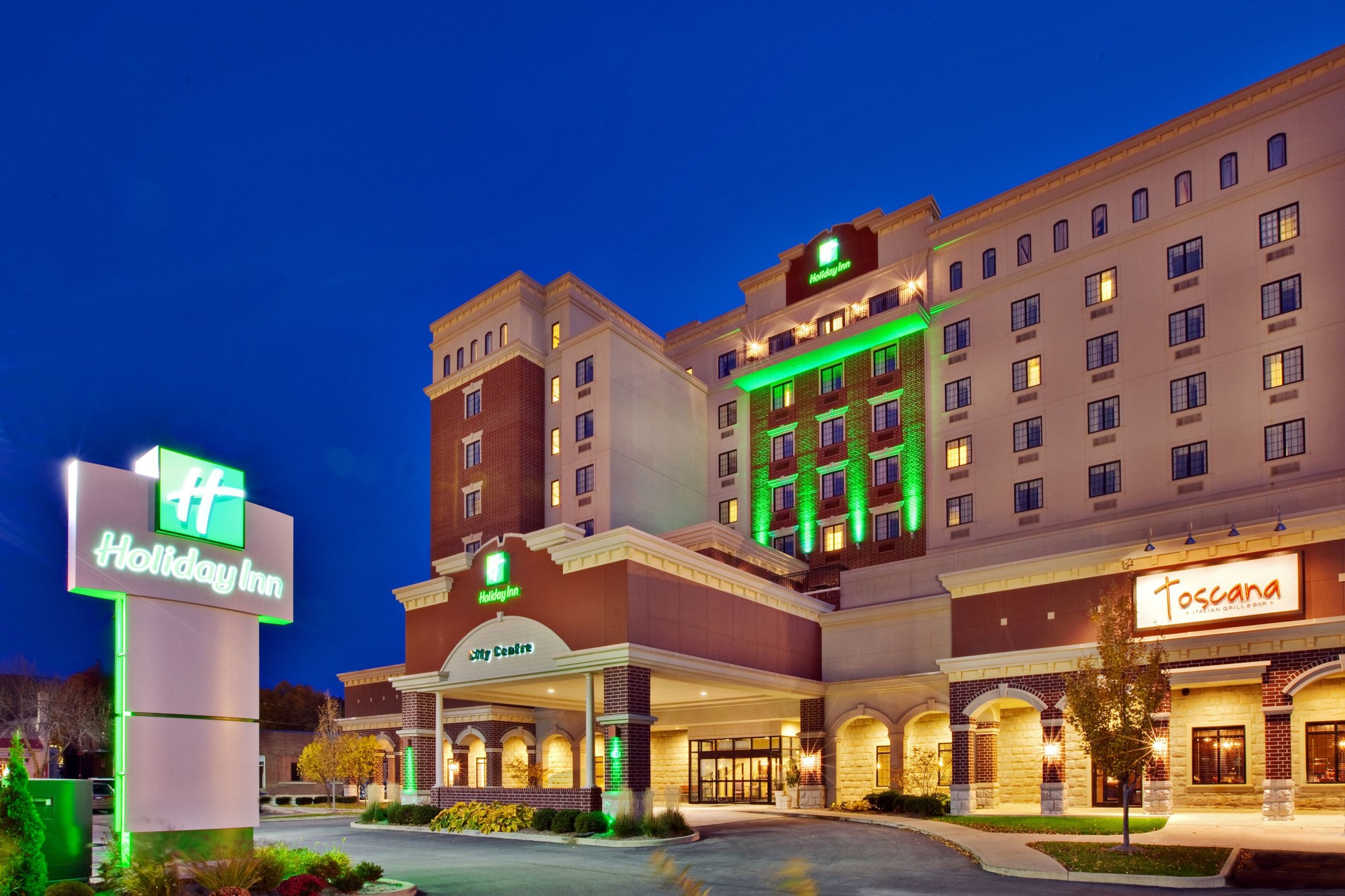Holiday Inn Select Lafayette-City Centre