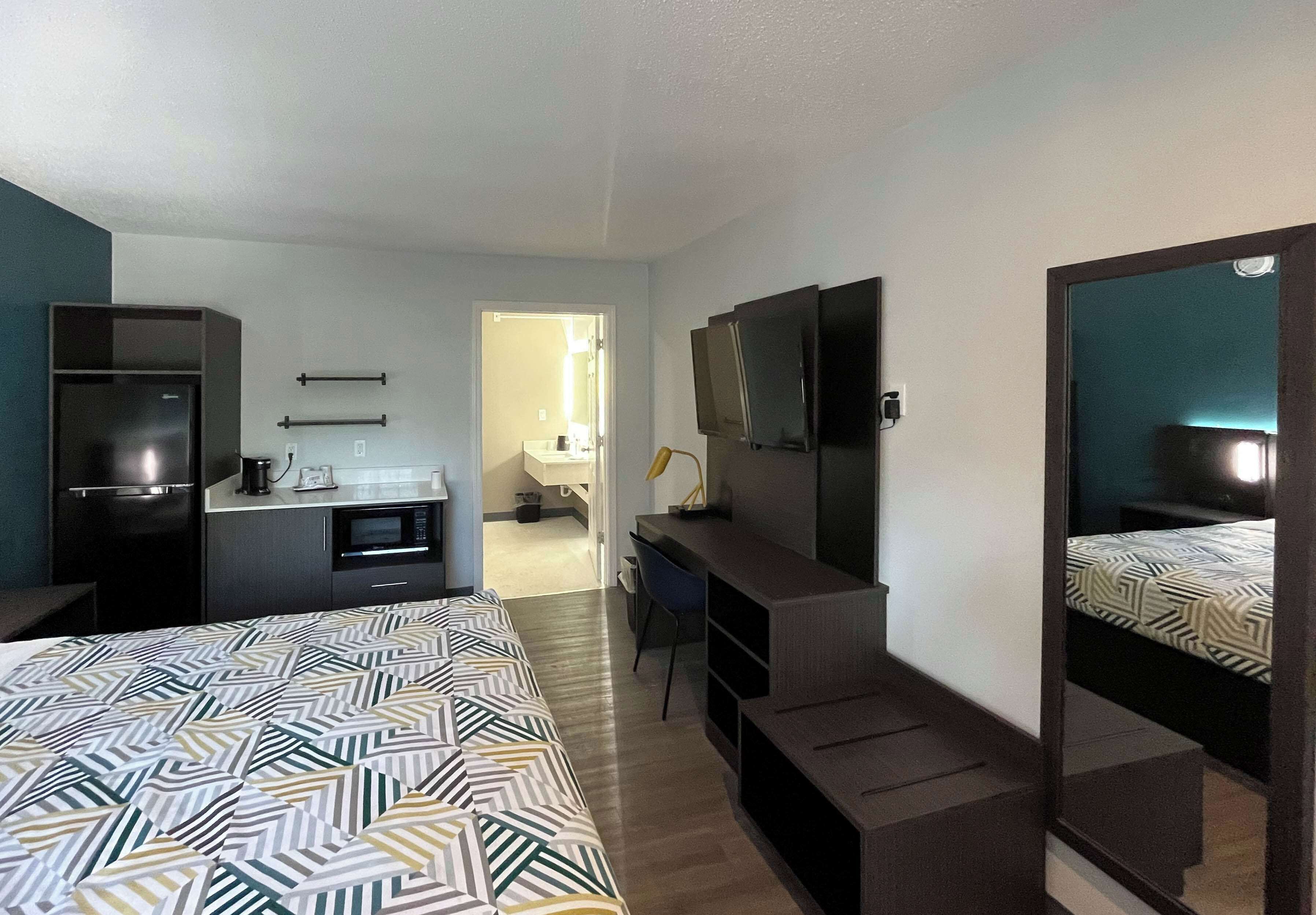 Studio 6 Suites - Lafayette, IN