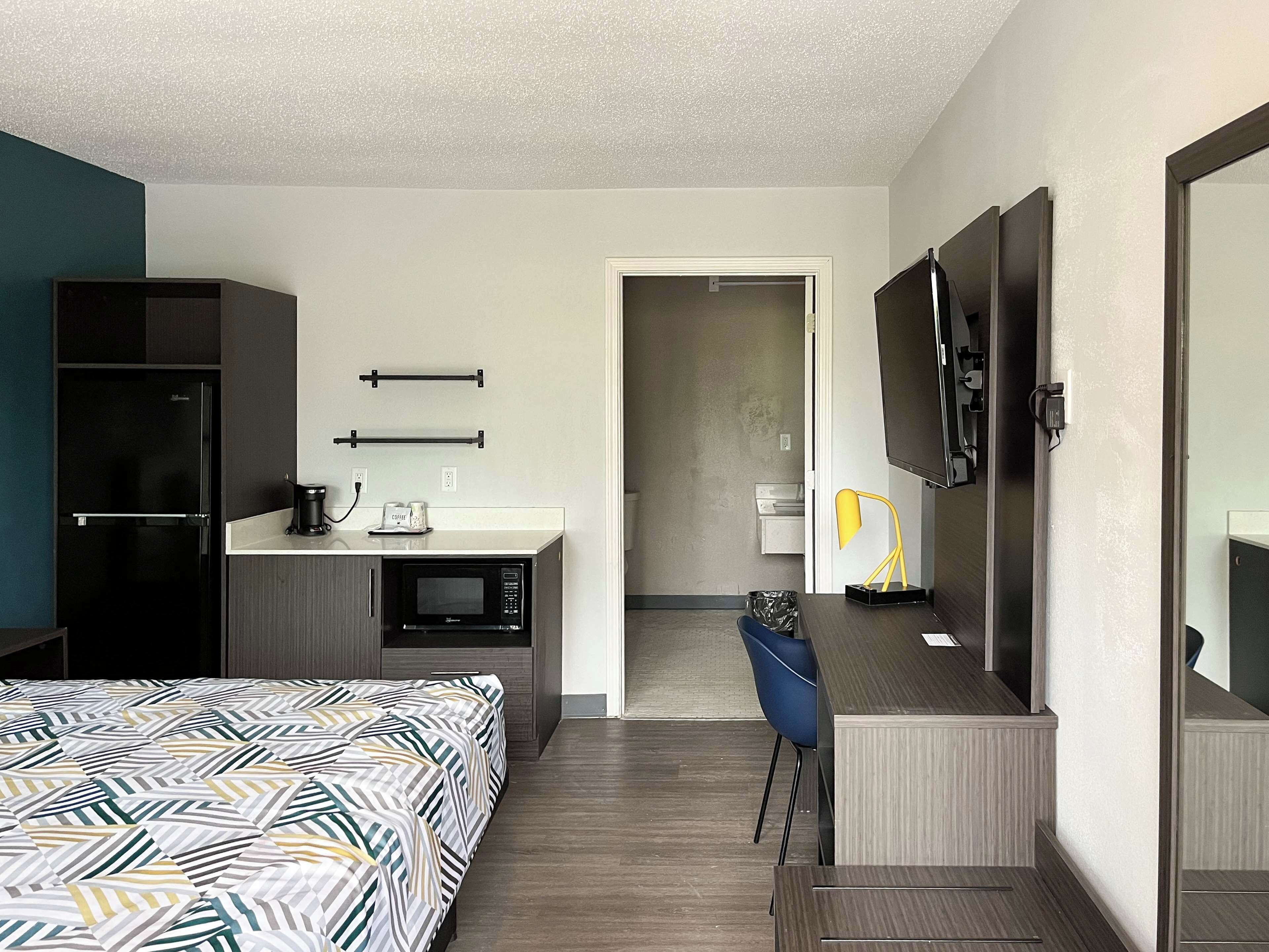 Studio 6 Suites - Lafayette, IN