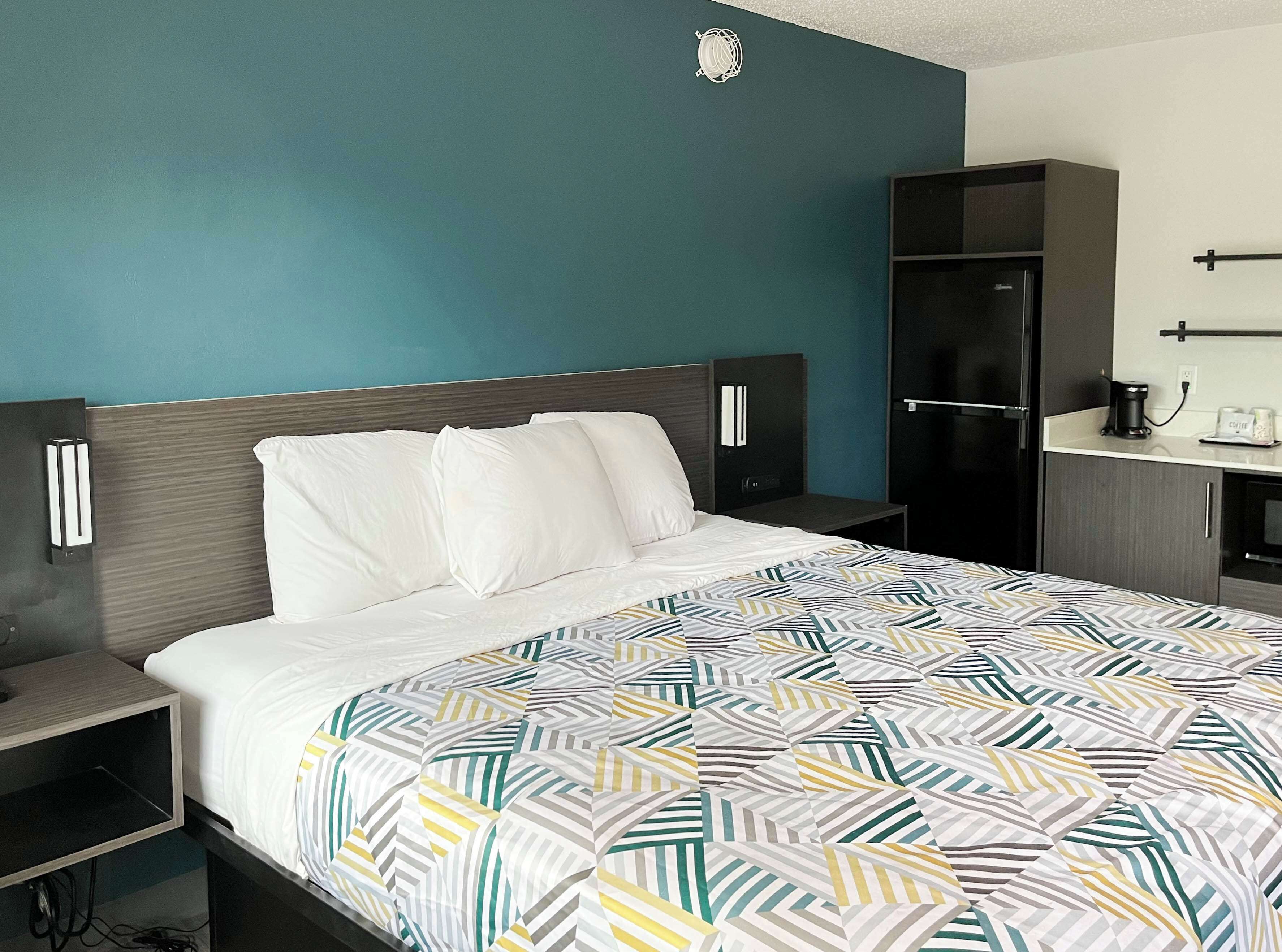Studio 6 Suites - Lafayette, IN