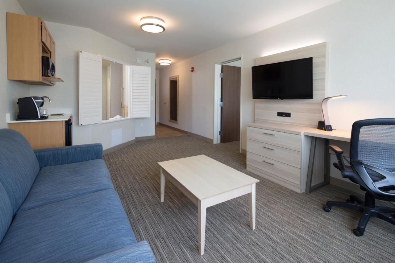 Holiday Inn Express & Suites La Porte