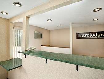 Travelodge by Wyndham La Porte/Michigan City Area