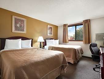 Travelodge by Wyndham La Porte/Michigan City Area