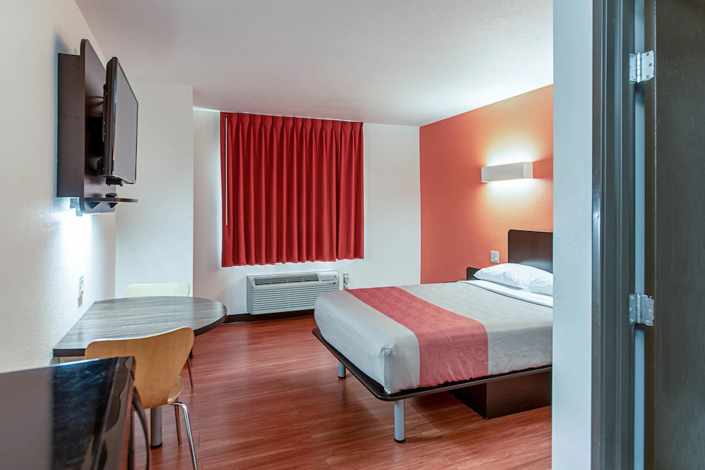 Motel 6 Lebanon In