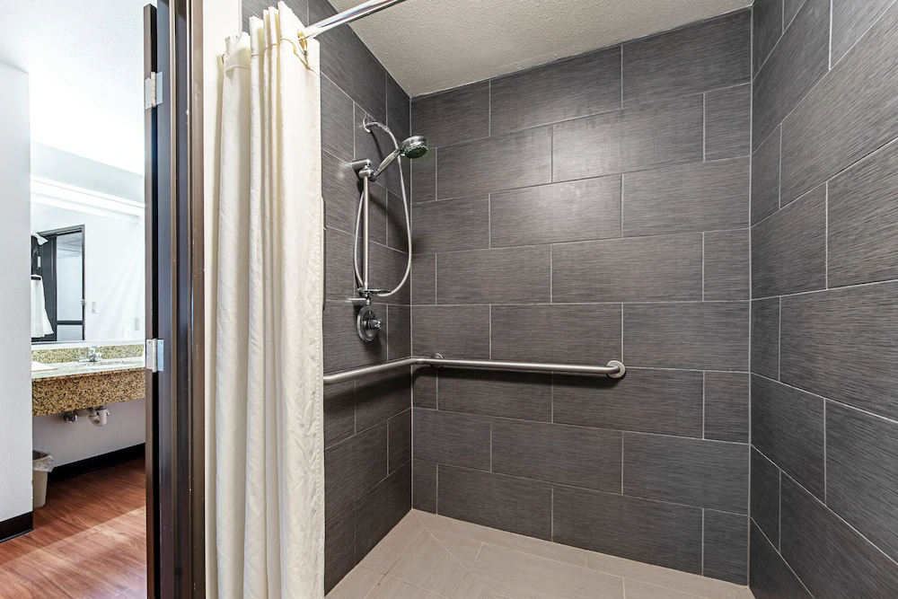 Motel 6 Lebanon In