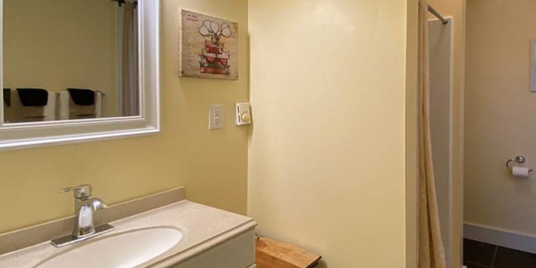 College Inn Bed & Breakfast