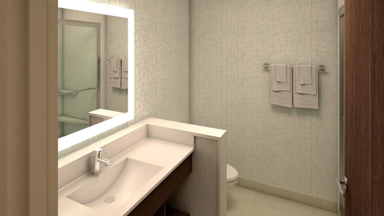 Holiday Inn Express & Suites Marion