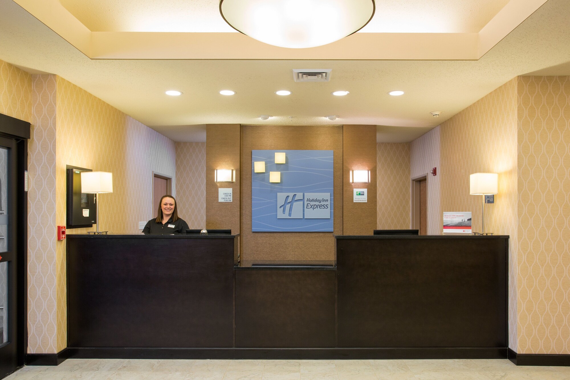 Holiday Inn Express & Suites Martinsville-Bloomington Area