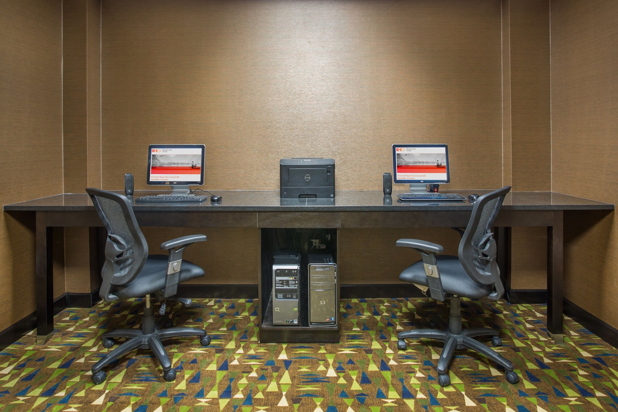 Holiday Inn Express & Suites Martinsville-Bloomington Area