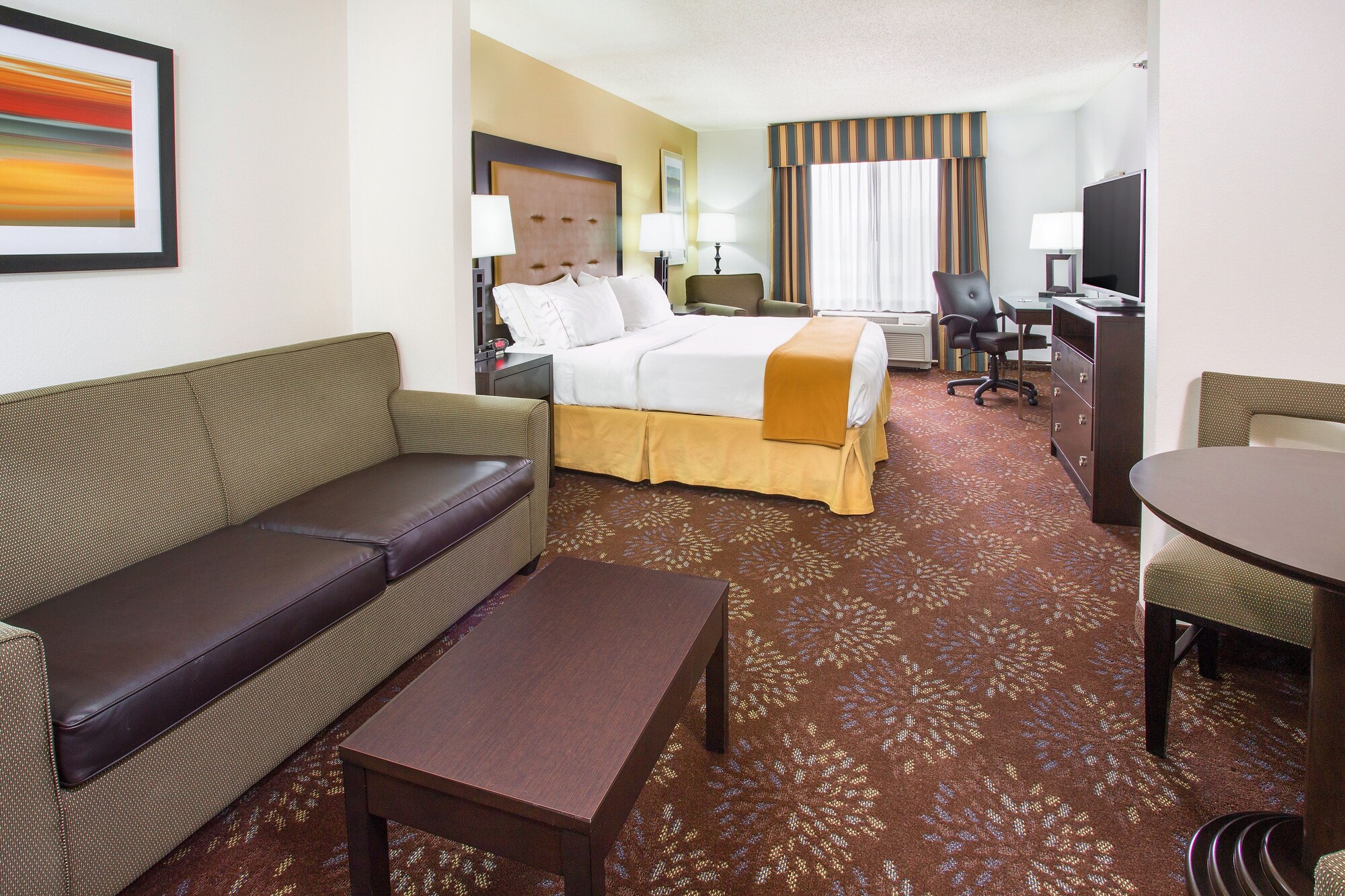 Holiday Inn Express & Suites Martinsville-Bloomington Area