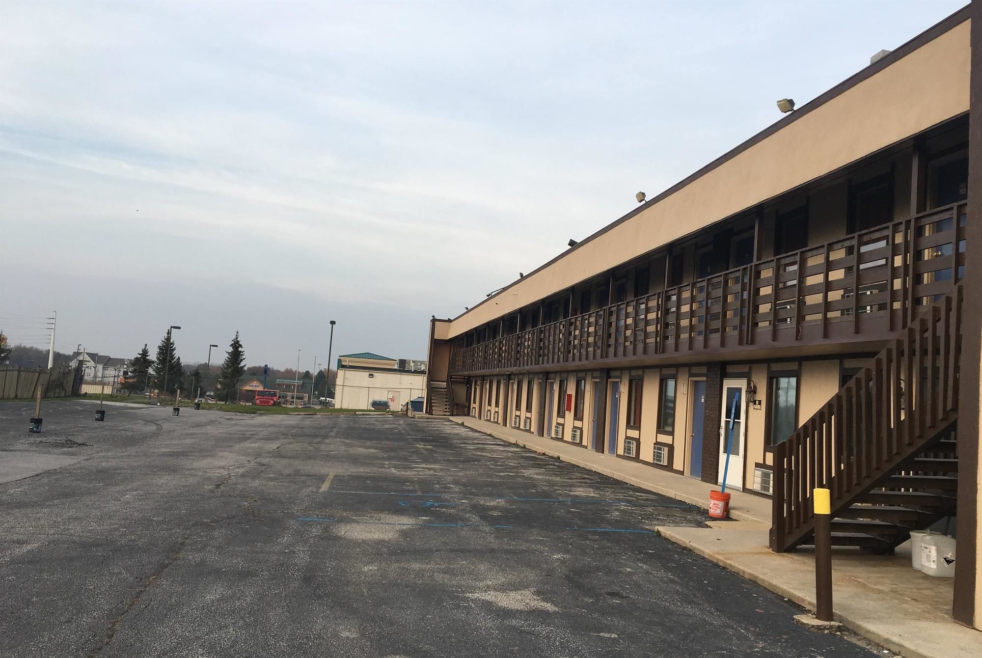 Knights Inn Merrillville