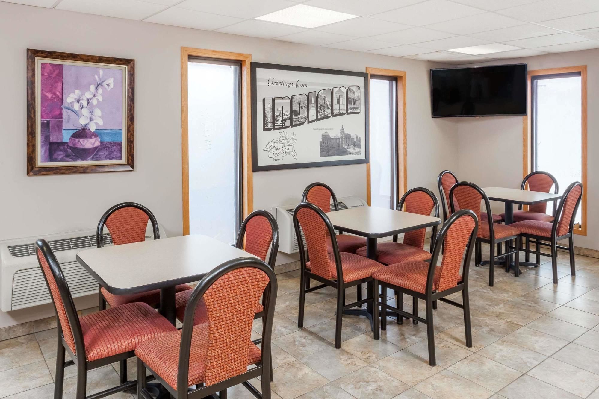 Super 8 by Wyndham Michigan City