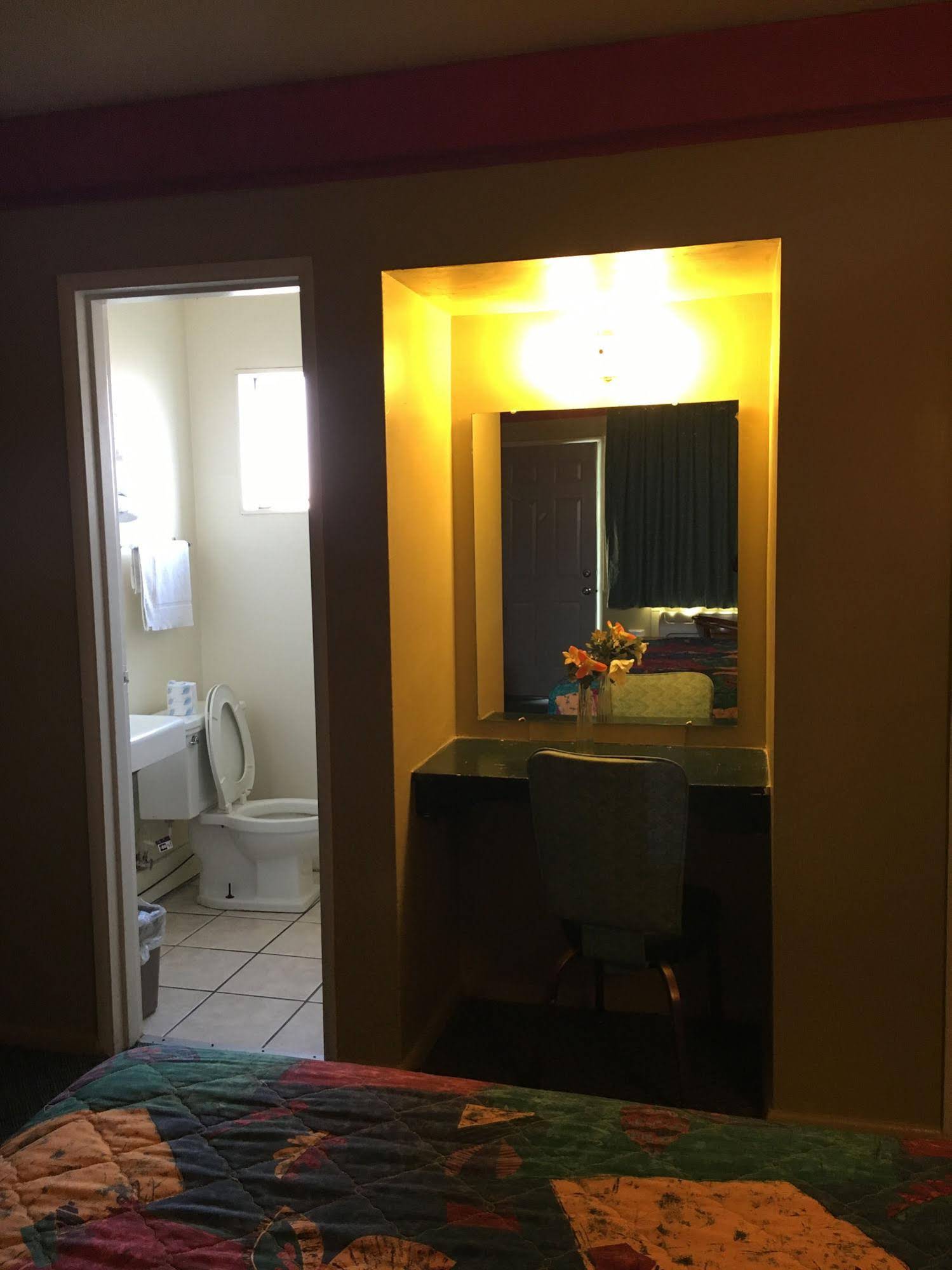 Travel Inn Motel