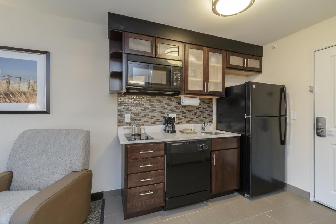 Candlewood Suites Mishawaka North