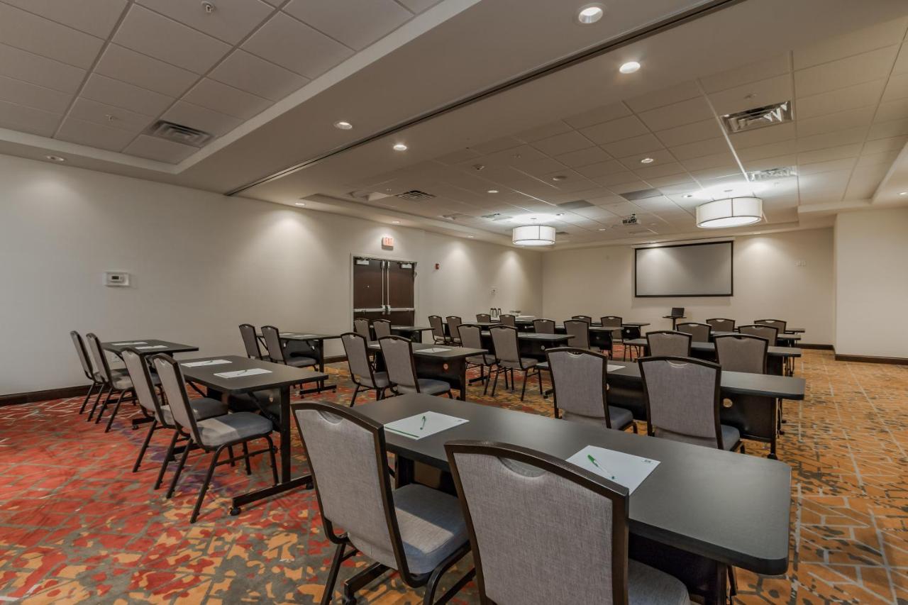 Holiday Inn Mishawaka - Conference Center