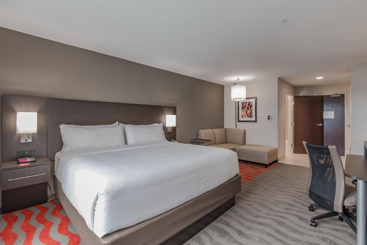 Holiday Inn Mishawaka - Conference Center