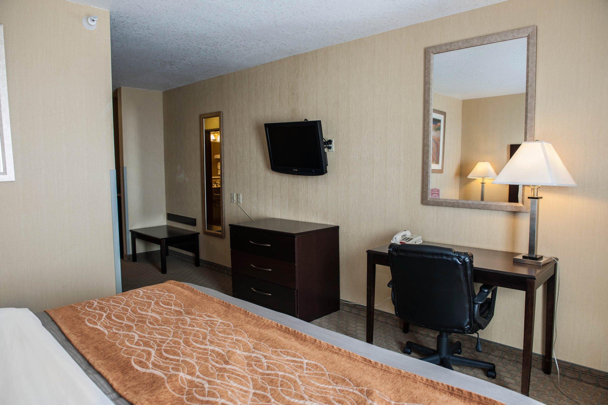 Comfort Inn & Suites