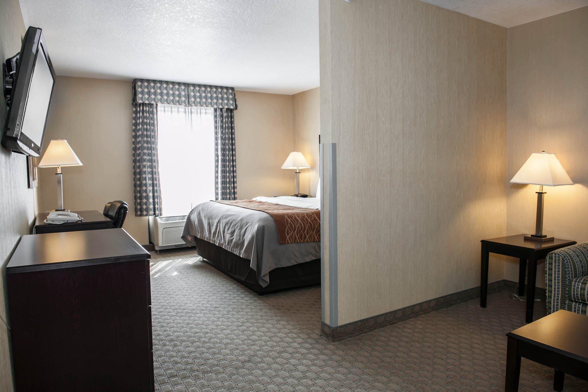 Comfort Inn & Suites