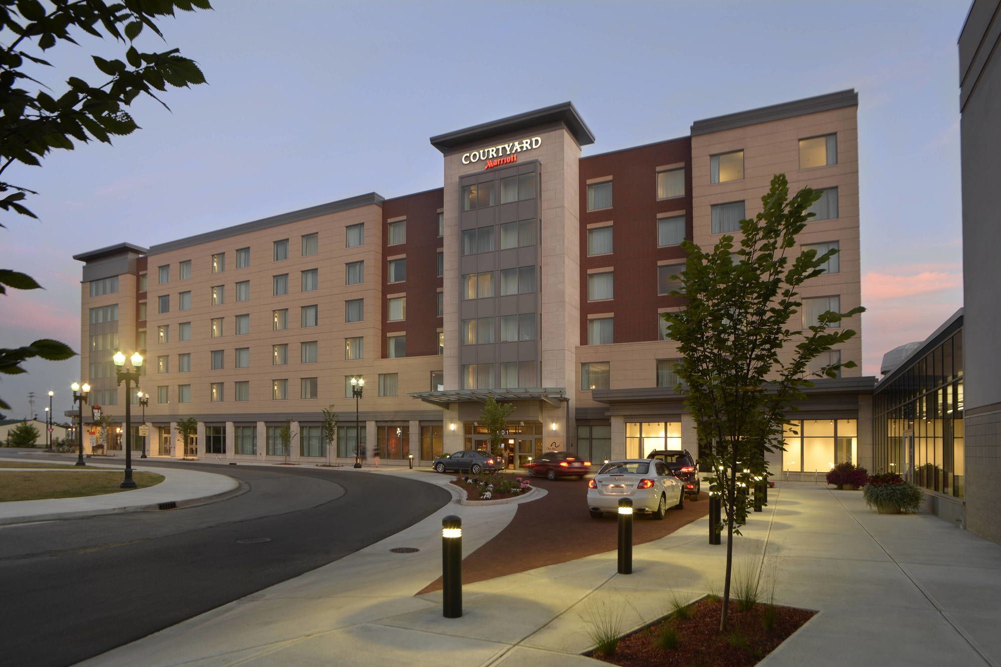 Courtyard Muncie at Horizon Convention Center